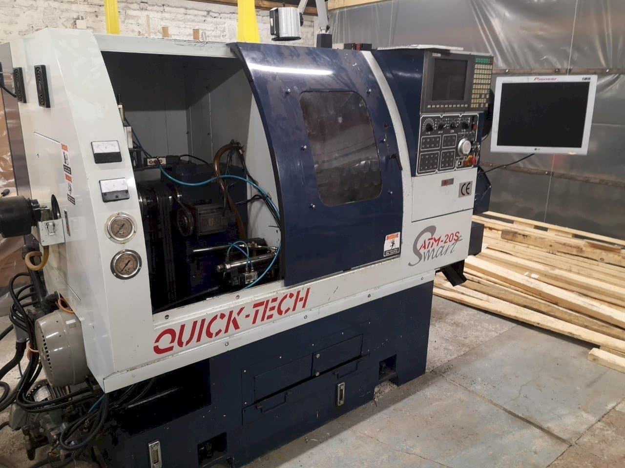 Makine Quick-Tech ATM 20S - Önden görünüm