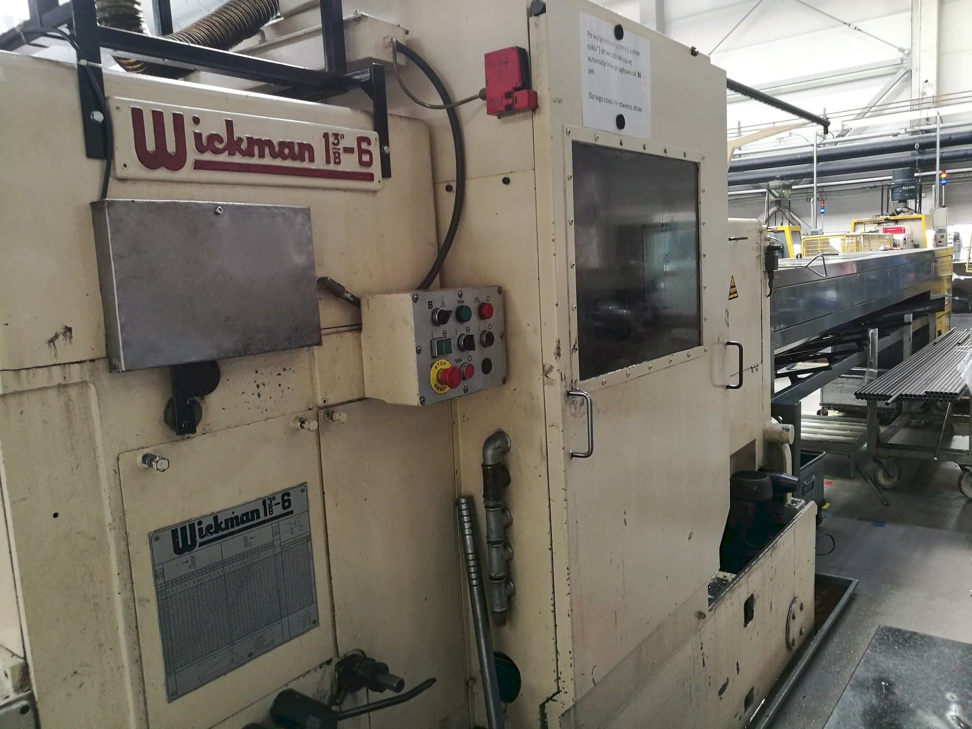 Makine Wickman 1 3/8"-6 - Önden görünüm