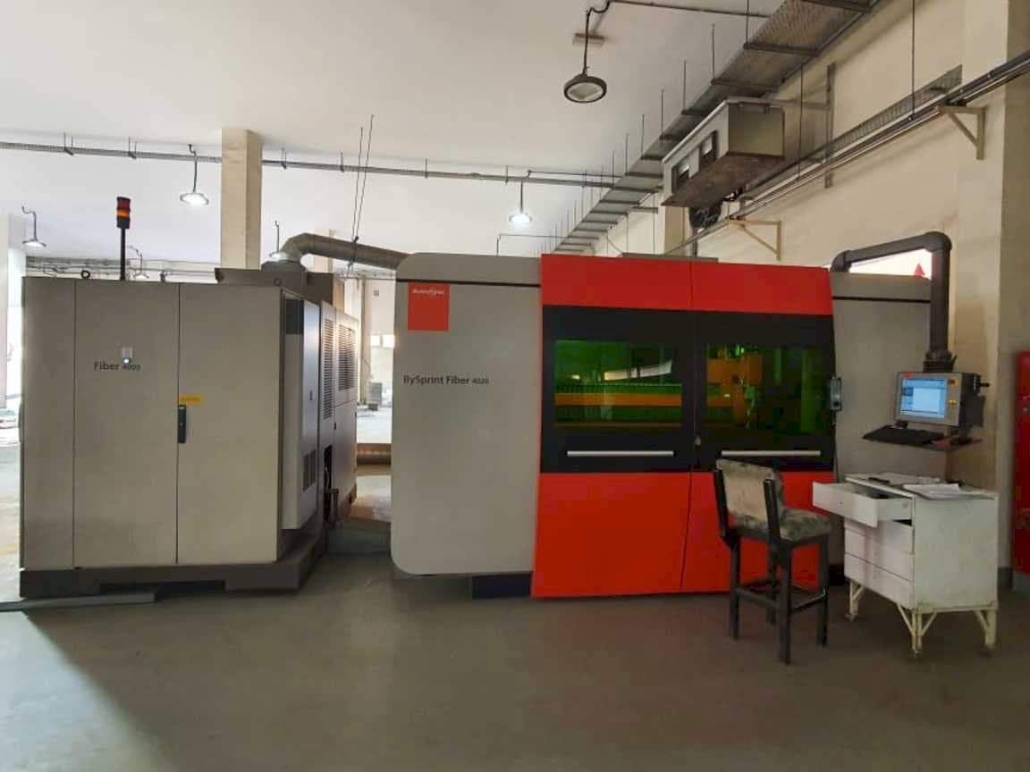 Makine Bystronic BySprint Fiber 4020 - Önden görünüm