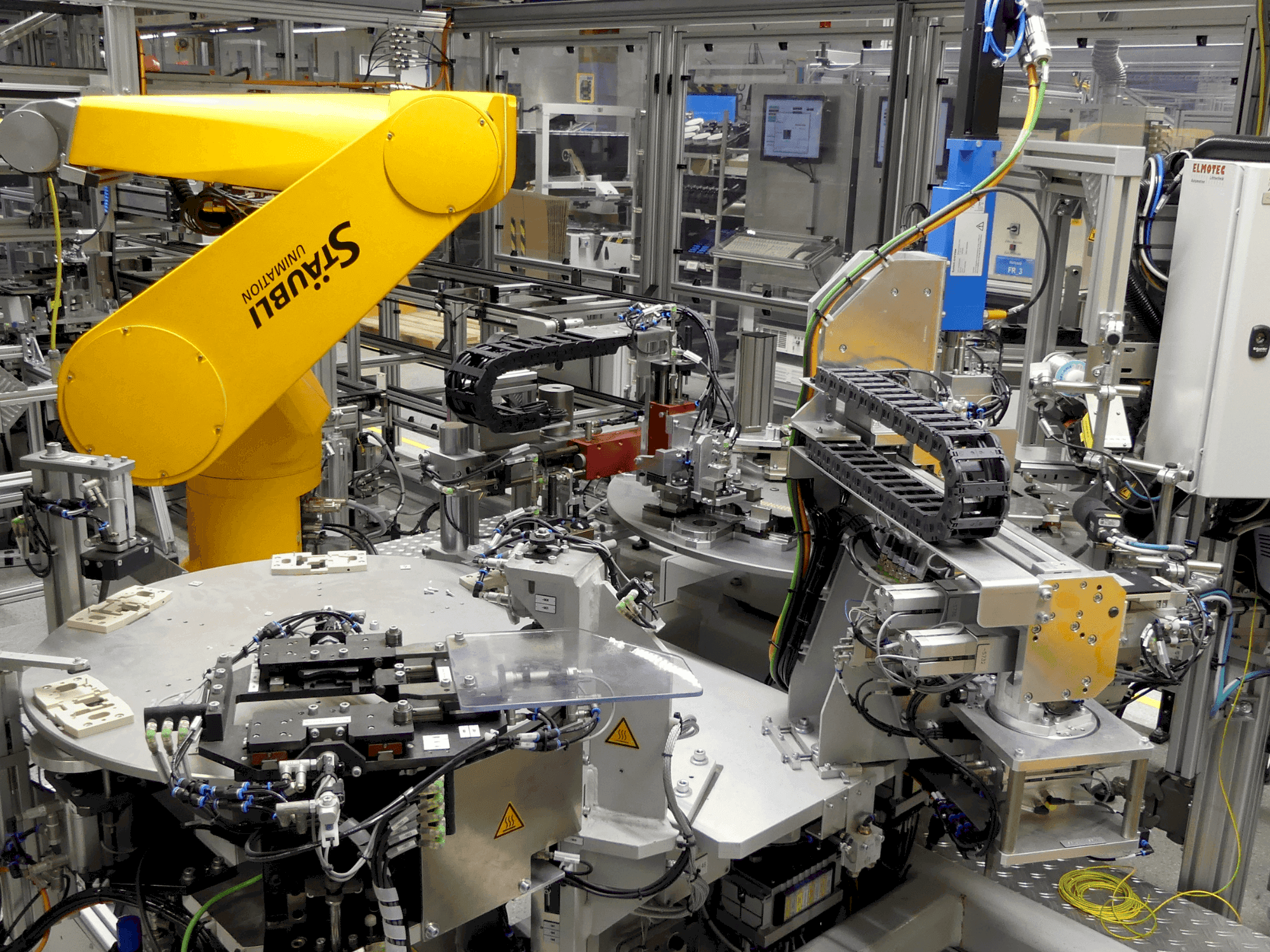 Makine  ELMOTEC 16479 - Önden görünüm