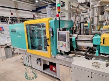 Makine Arburg 520 H 1500-400 (2013) - Önden görünüm