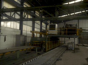 Makine MANNI Sandwich Panel Production Line - Önden görünüm
