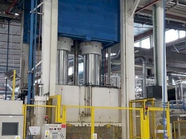 Makine Pinette 1500 Ton - Önden görünüm
