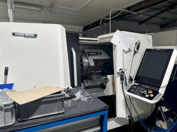 Makine DMG MORI CLX 350 V4 - Önden görünüm