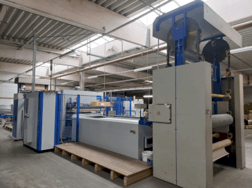 Makine  WEMHÖNER Variopress Basic 1000S - Önden görünüm