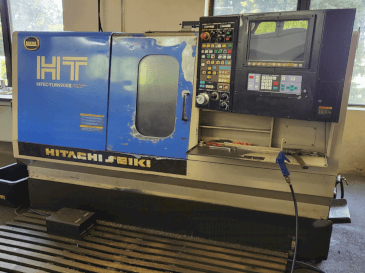 Makine HITACHI SEIKI HT 20SII - Önden görünüm