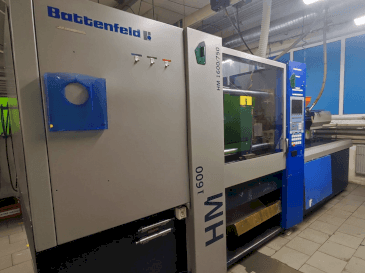 Makine  Battenfeld HM 1600/750 - Önden görünüm