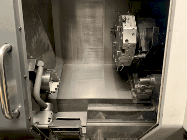 Makine HAAS ST-20Y - Önden görünüm