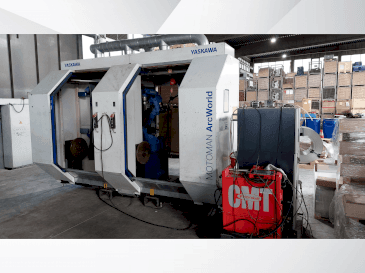 Makine Yaskawa Motoman ArcWorld - Önden görünüm