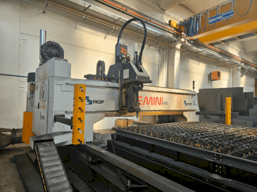 Makine FICEP GEMINI G32 HPE - Önden görünüm