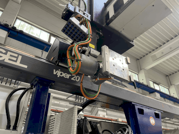 Makine Engel Viper 20 - Önden görünüm