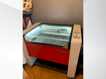 Makine Trotec Speedy 360 - Önden görünüm
