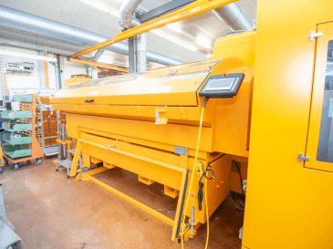 Makine Index G220 - Önden görünüm