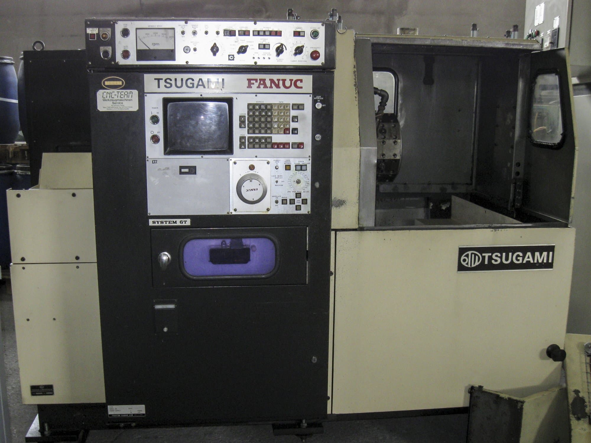 Makine TSUGAMI - Önden görünüm T-NCM 45/160