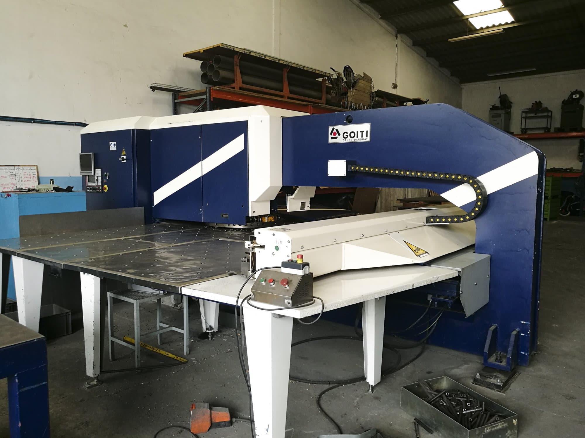 Makine GOITI - Sağdan görünüm PGA-2