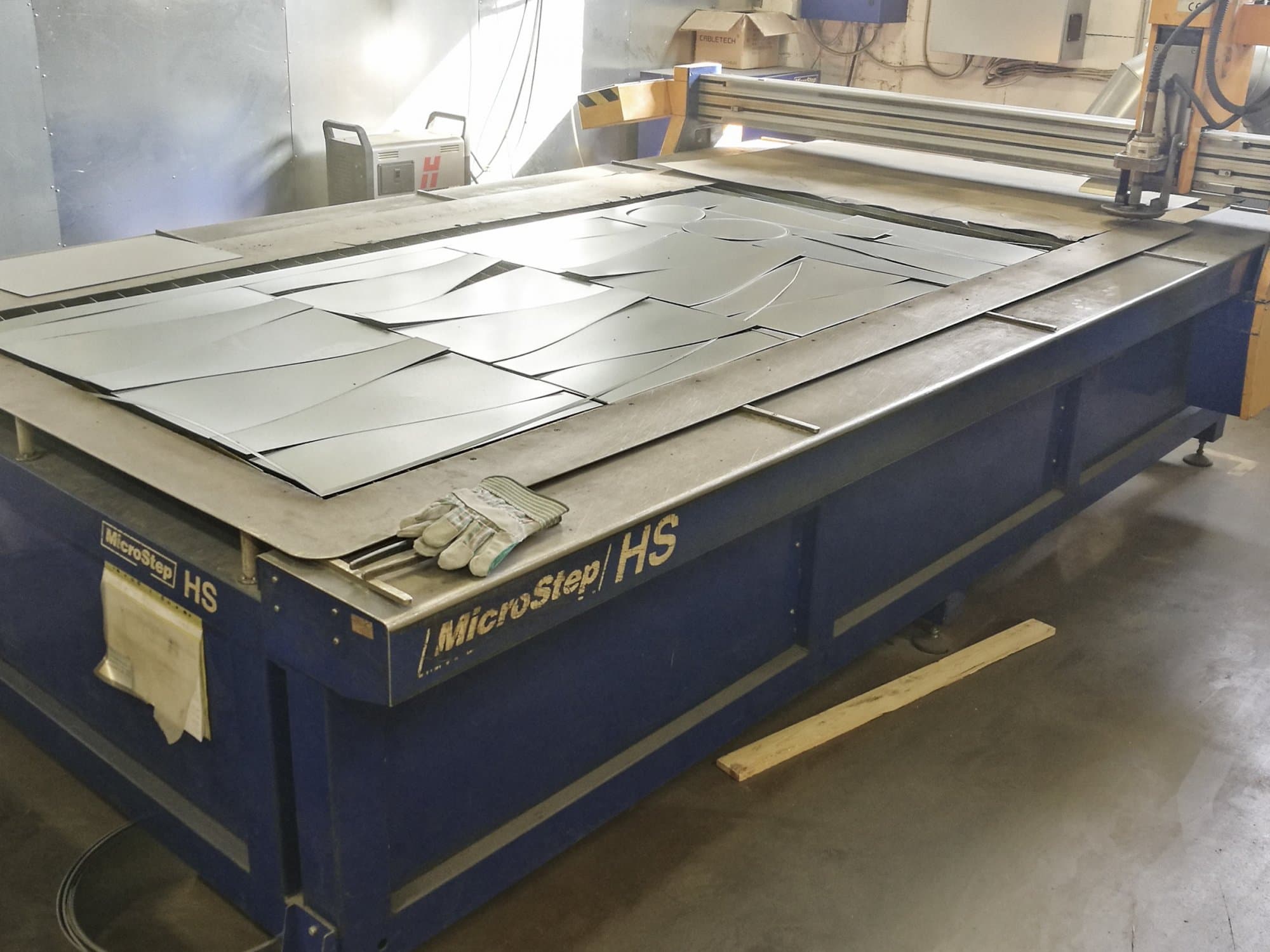 Makine 1 MicroStep - Sağdan görünüm HS 3001.15 P