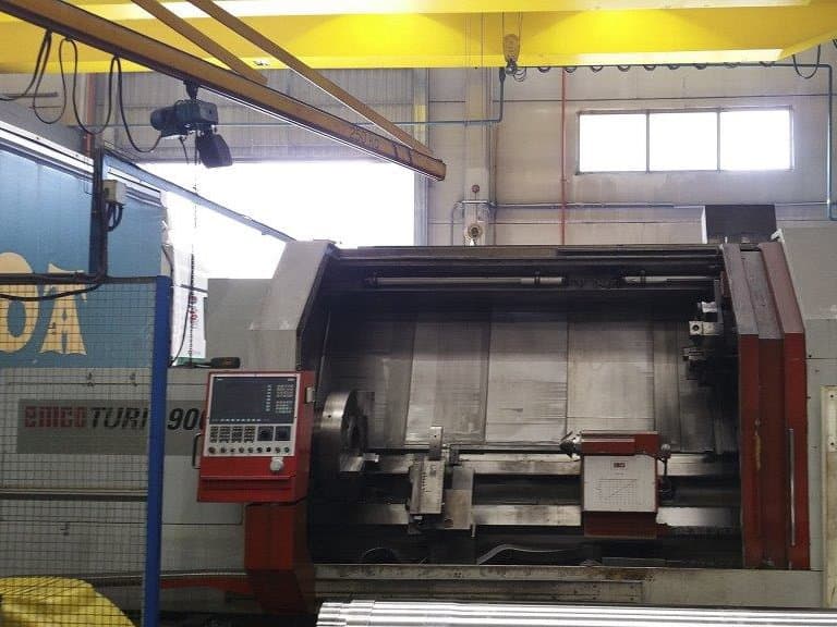 Makine EMCO - Önden görünüm EMCOTURN 900