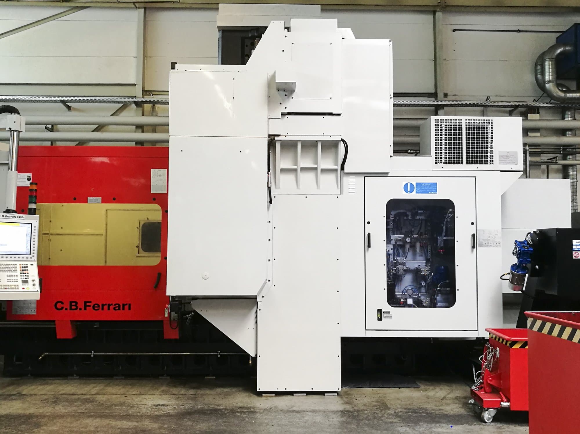 Makine C.B. Ferrari - Önden görünüm D432