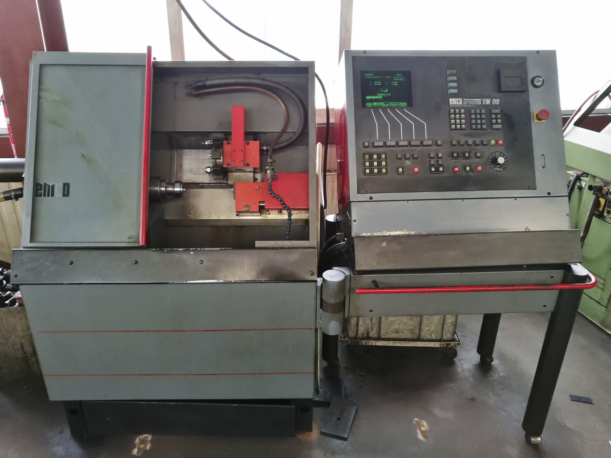 Makine EMCO - Önden görünüm Emcoturn 220