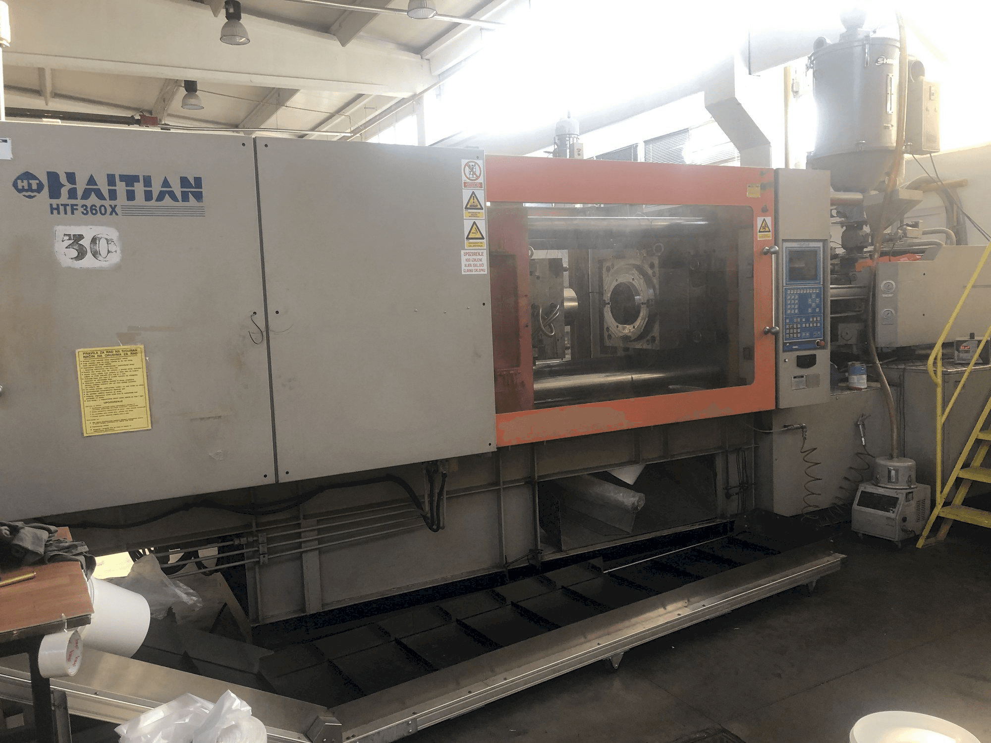 Makine HAITIAN HTF 360X - Önden görünüm