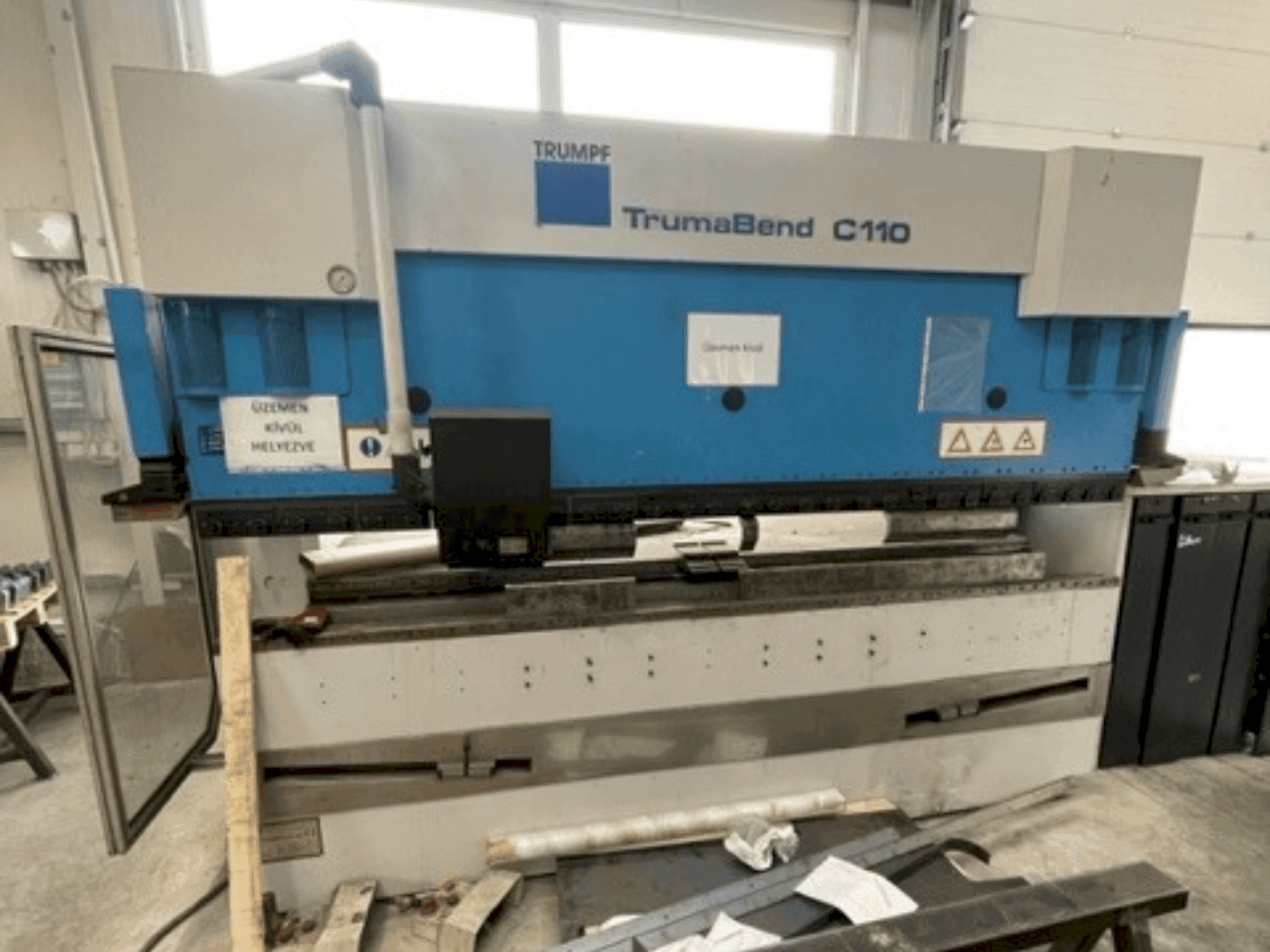 Makine TRUMPF TrumaBend C110 - Önden görünüm