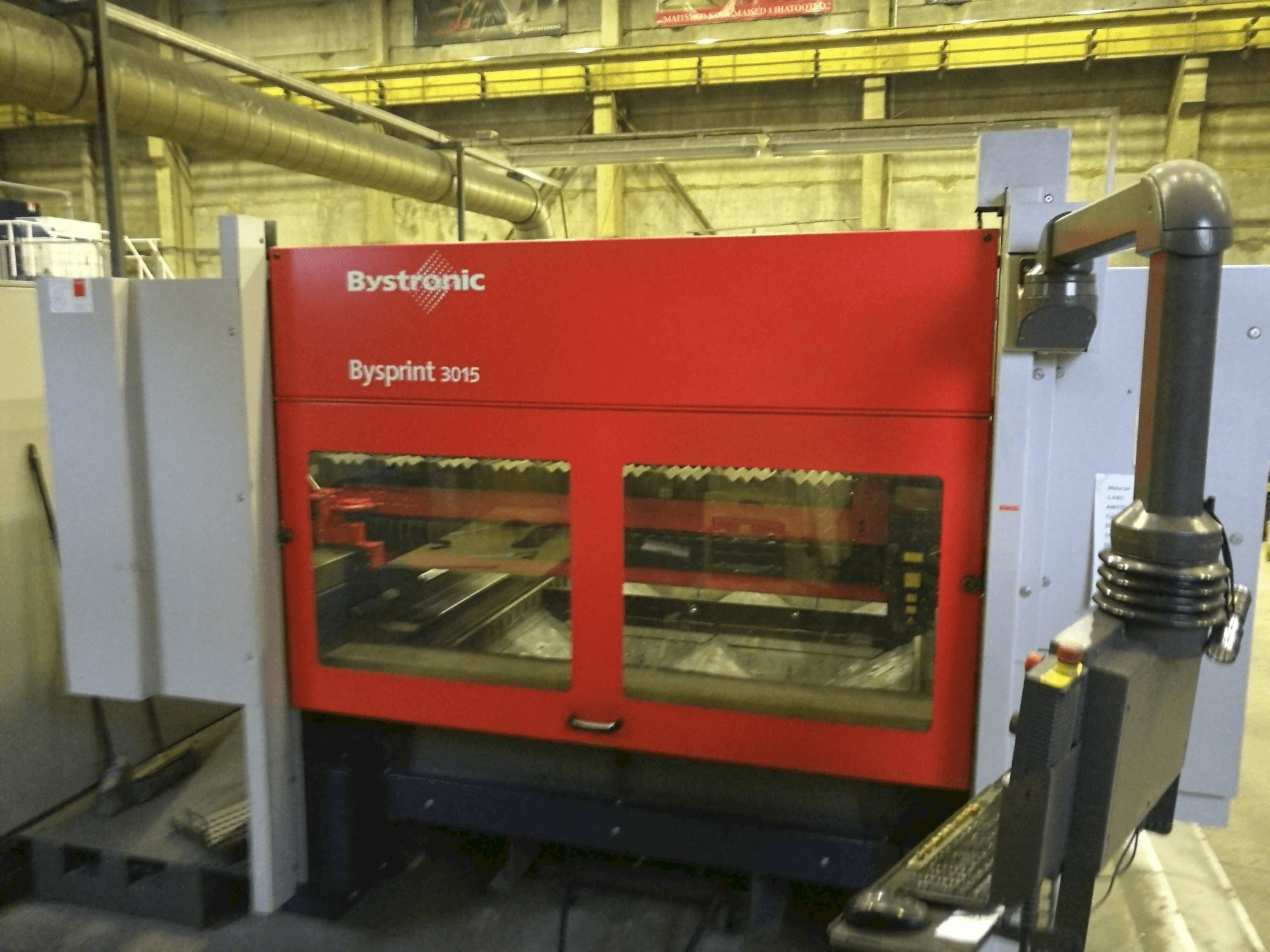 Makine Bystronic Bysprint 3015 - Önden görünüm