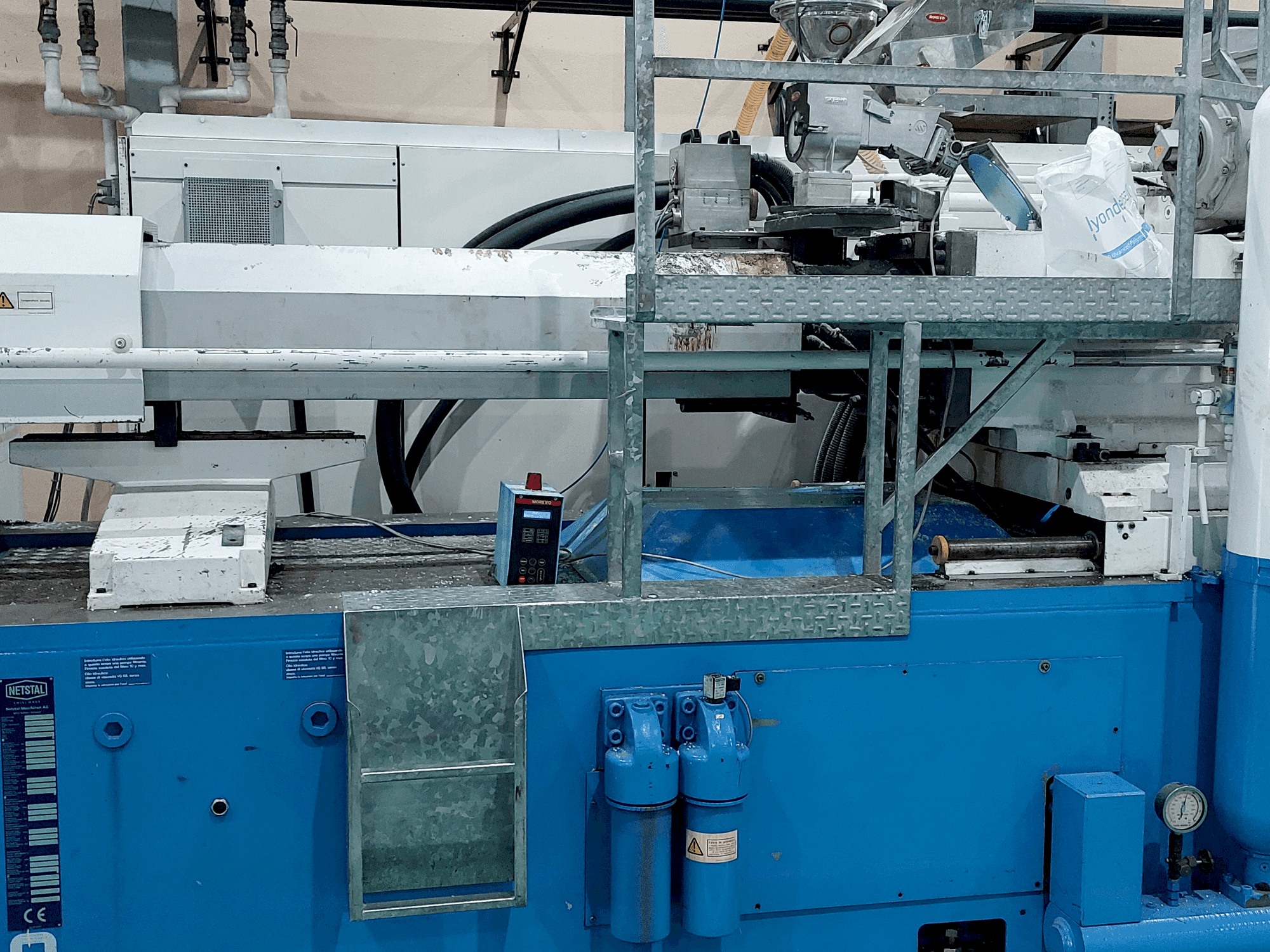 Makine Netstal S 6000-5500E - Önden görünüm