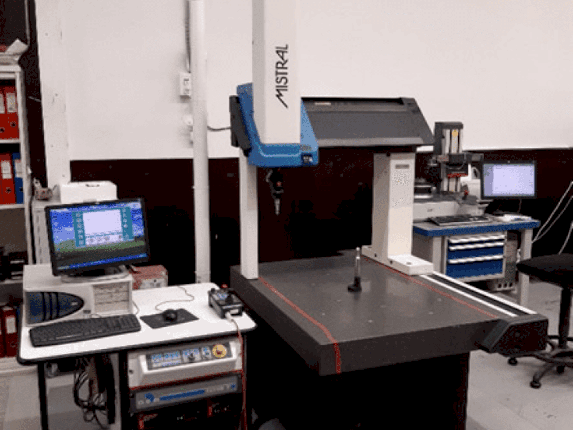 Makine DEA Mistral 070705 - Önden görünüm