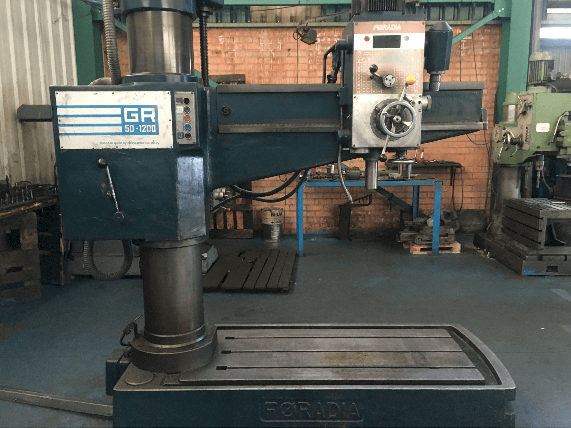 Makine FORADIA - Sağ taraf görünümü GR 50/1200