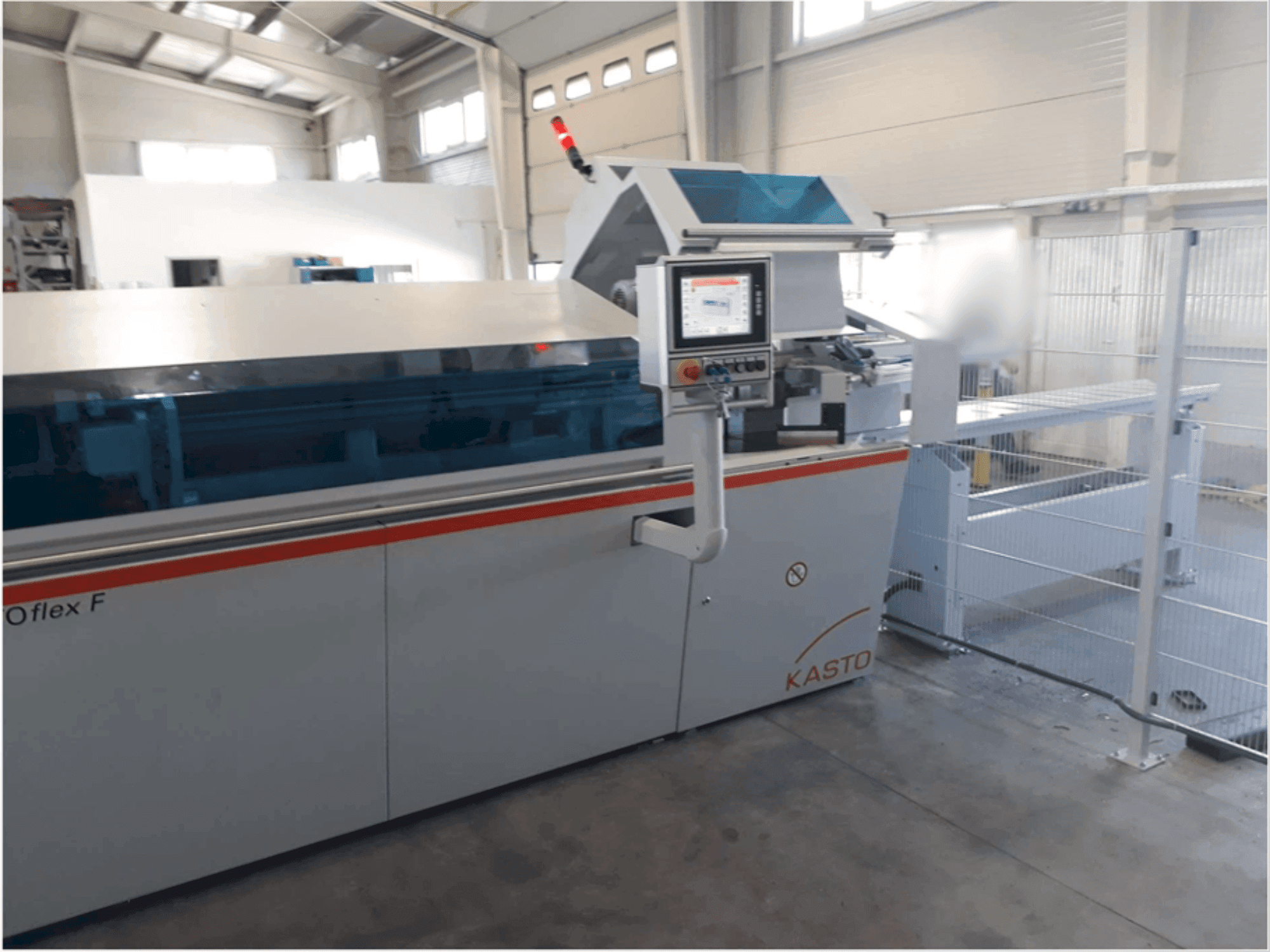 Makine KASTO flex F - Önden görünüm