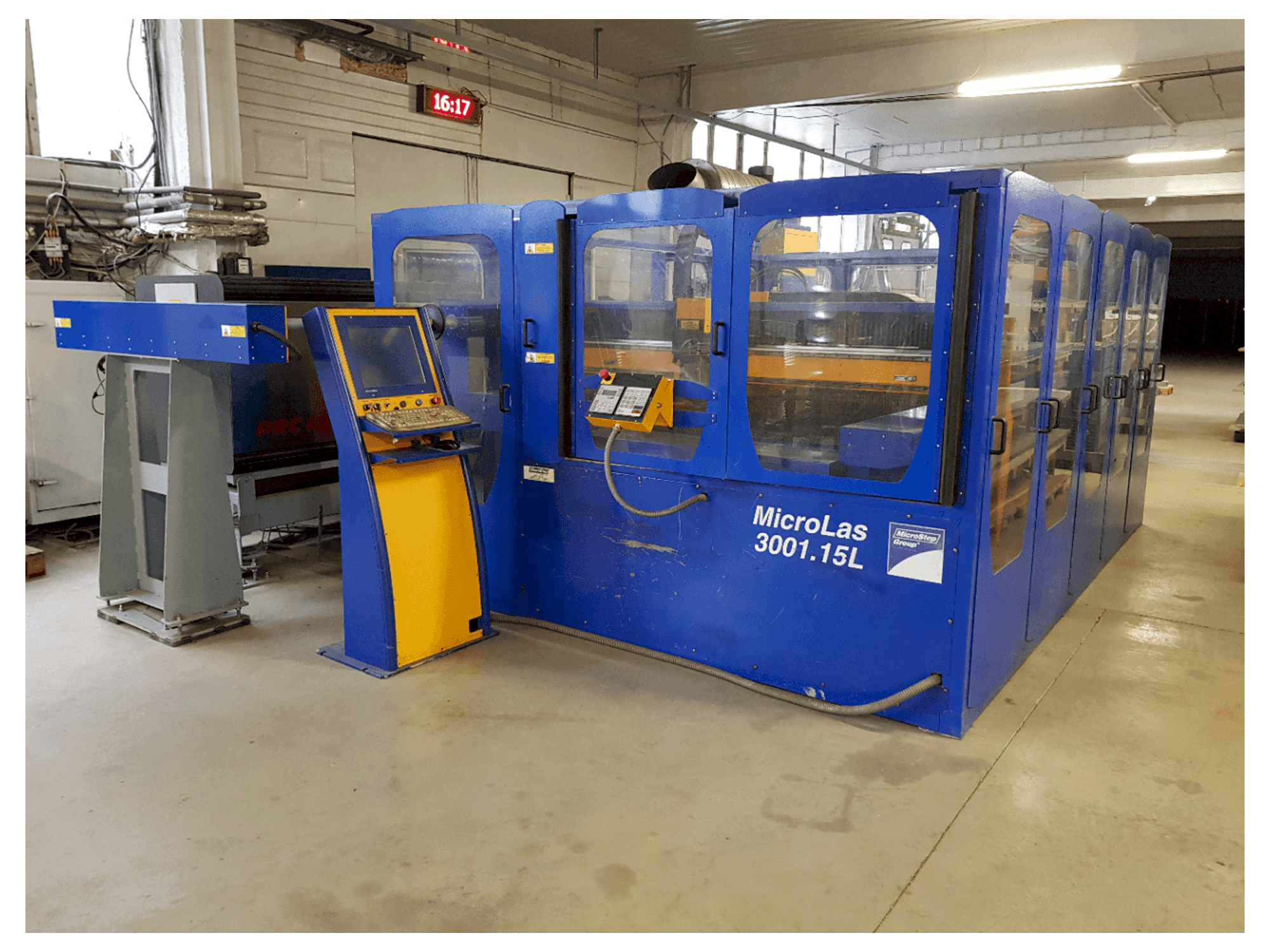 Makine MicroStep MicroLas 3001.15L - Önden görünüm