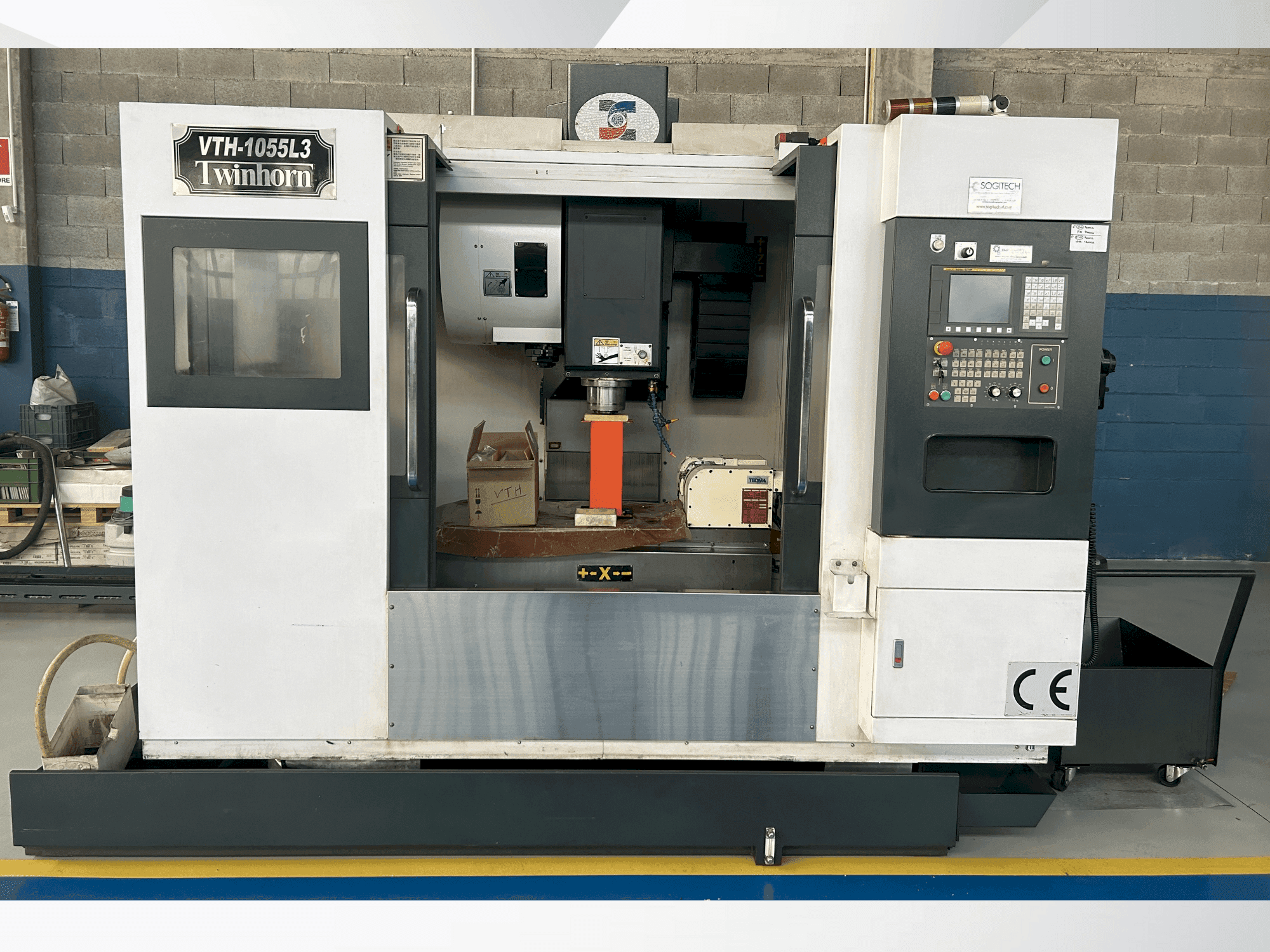 Makine Twinhorn VTH-1055L3 - Önden görünüm