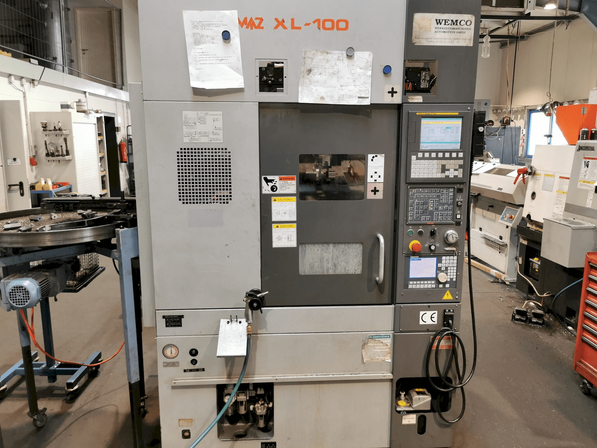 Makine Takamaz XL100 - Önden görünüm