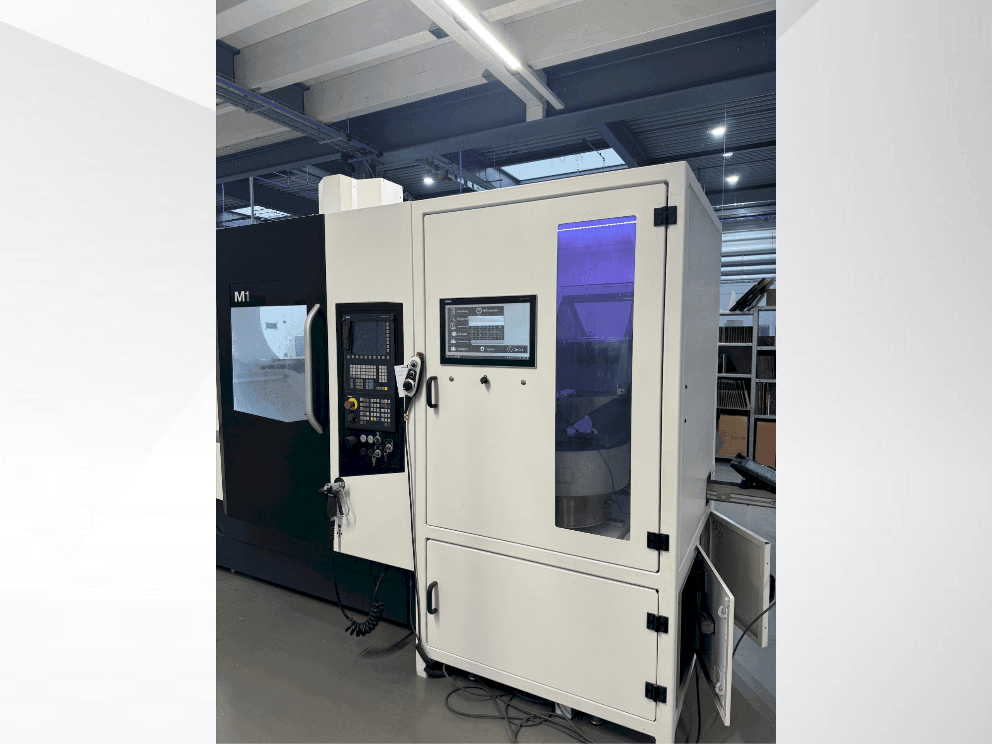 Makine DMG M1 - Önden görünüm