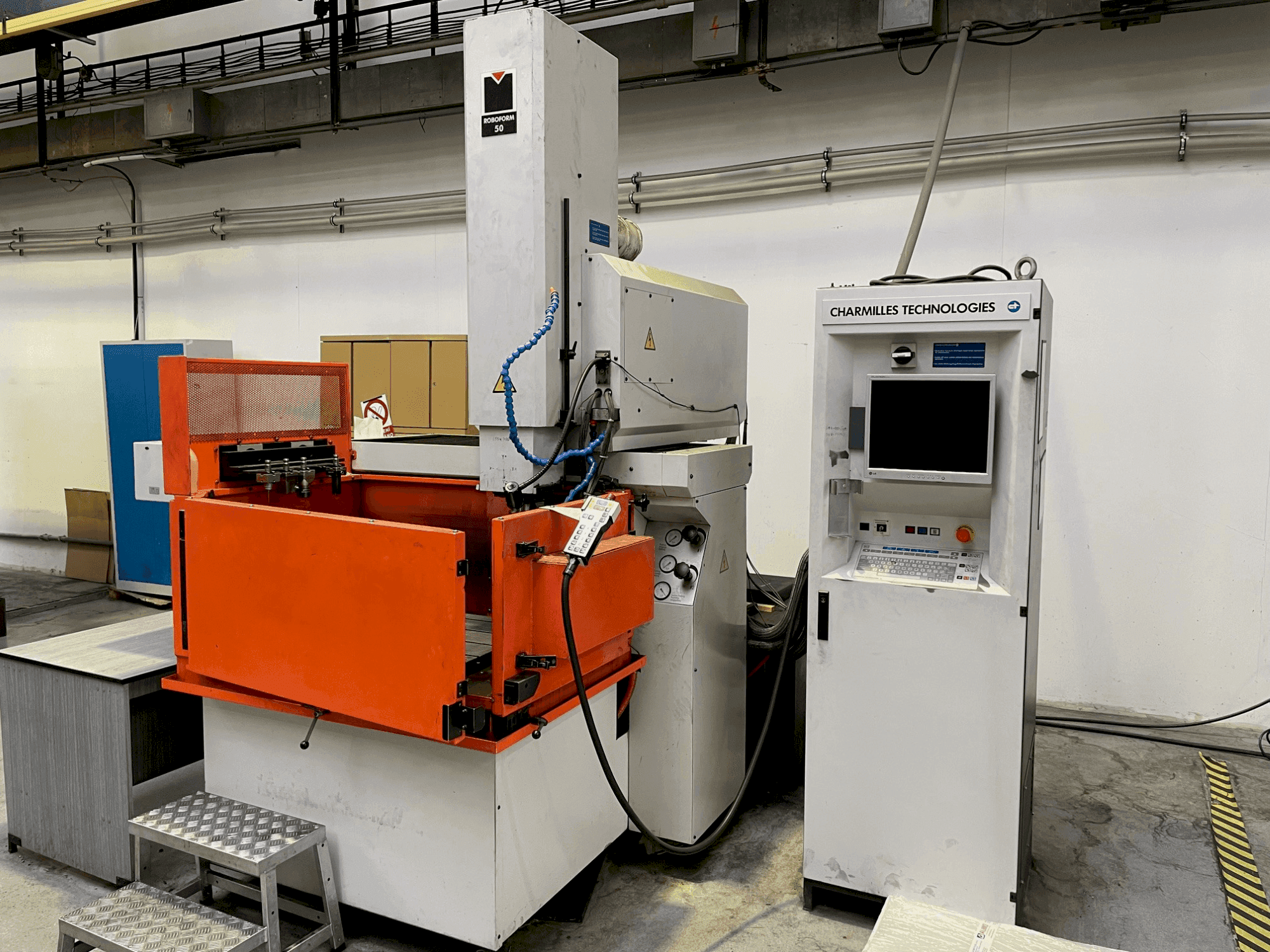 Makine CHARMILLES Roboform 50 - Önden görünüm