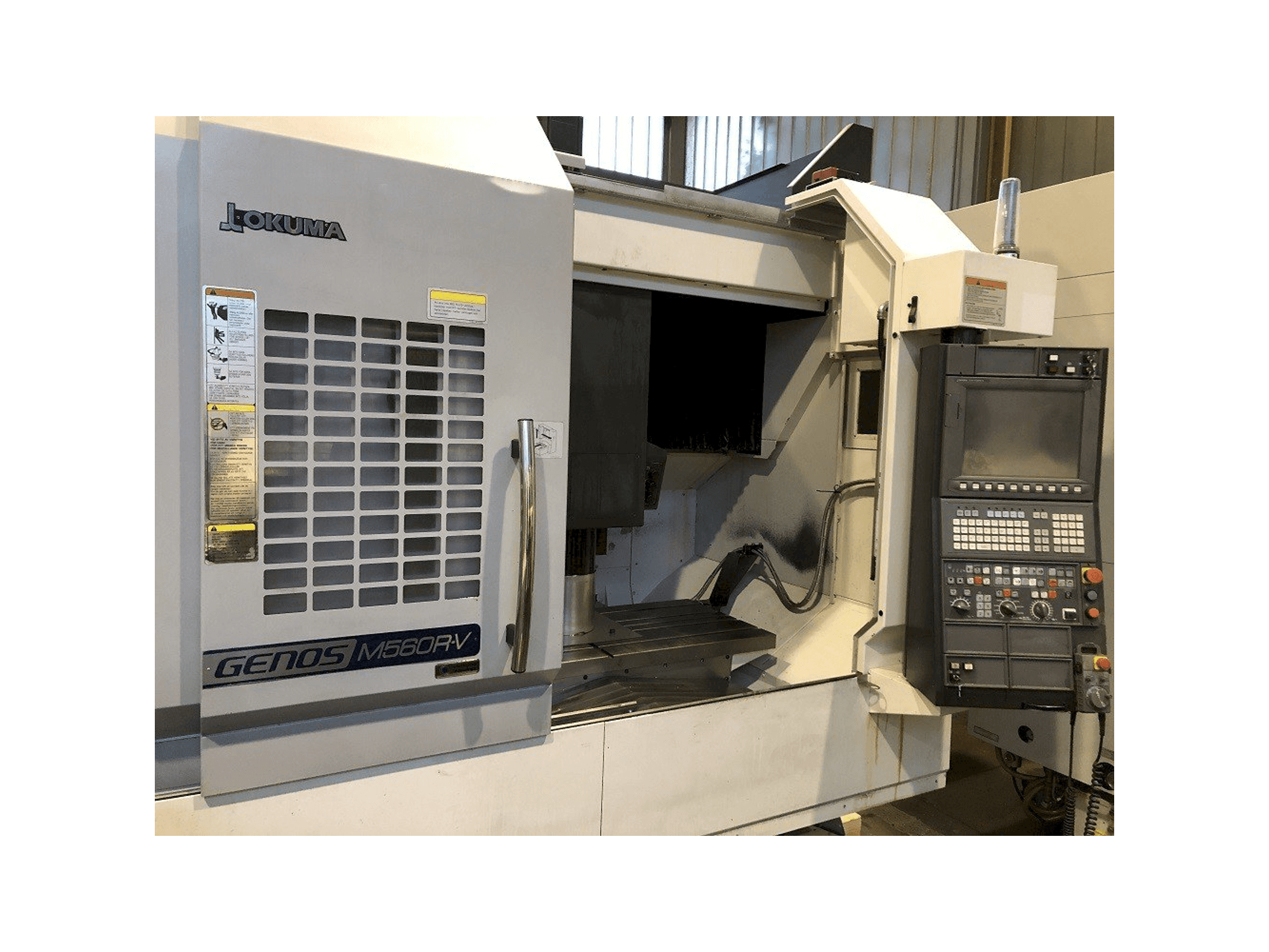 Makine Okuma Genos M560R-V - Önden görünüm