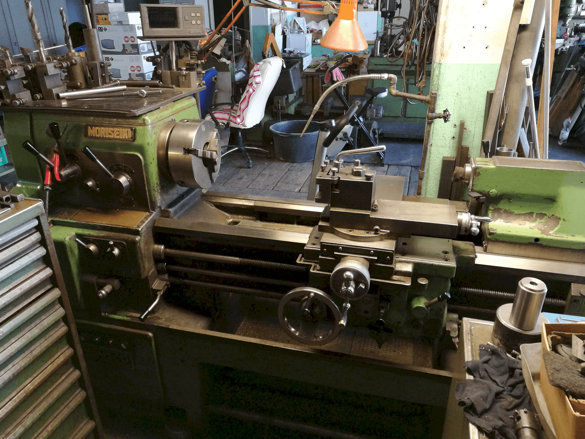 Makine MORI SEIKI - Önden görünüm MS 850