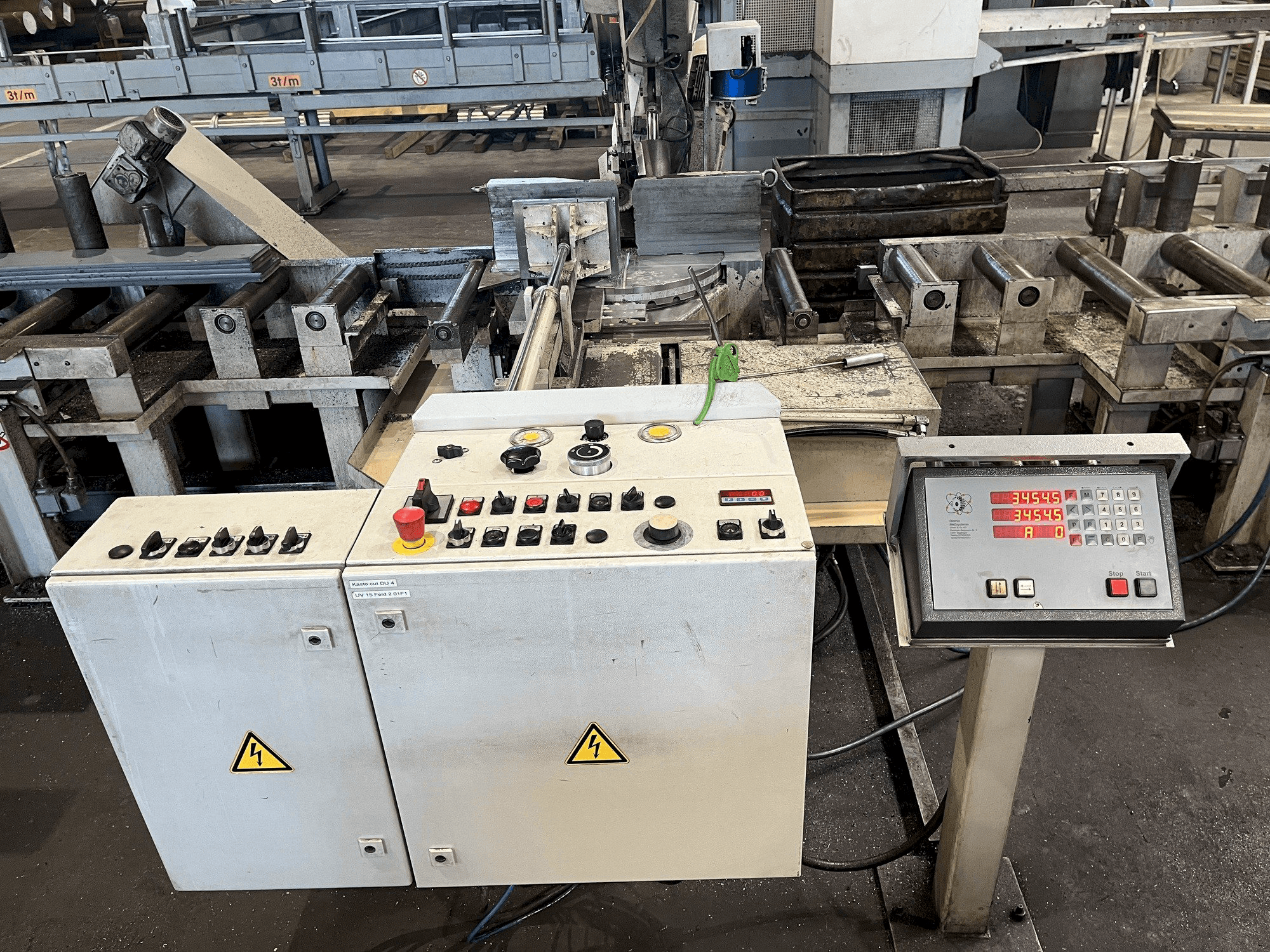 Makine KASTO cut DU 4 - Önden görünüm