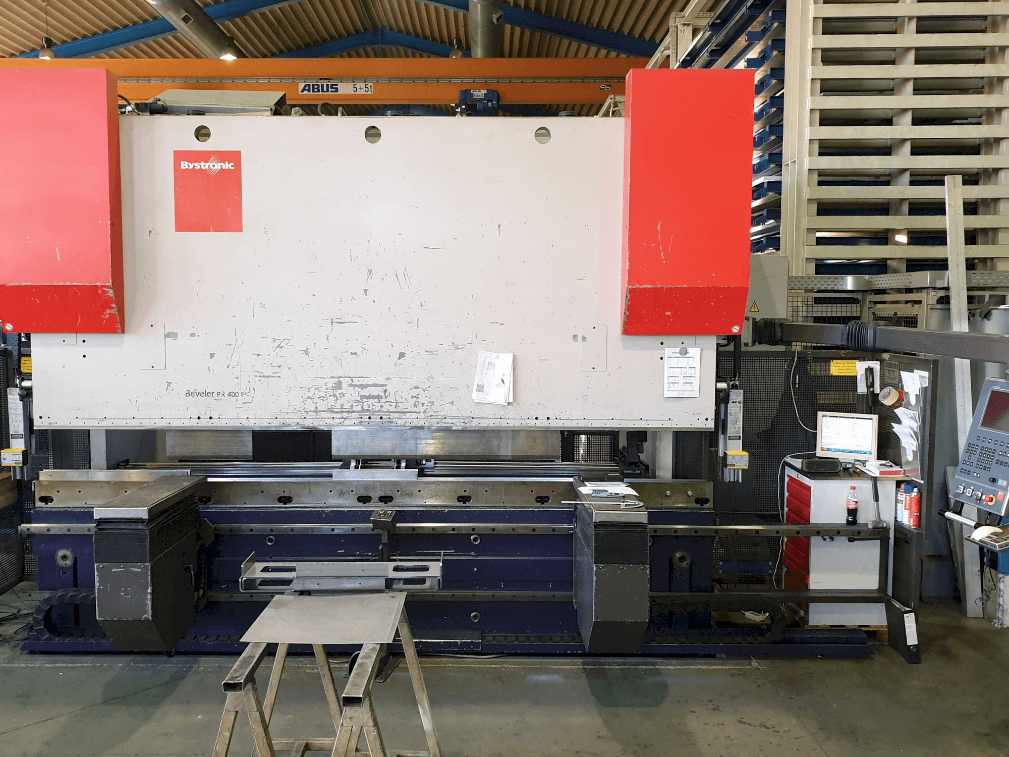 Makine Bystronic - Önden görünüm Beyeler PR 400 x 4100