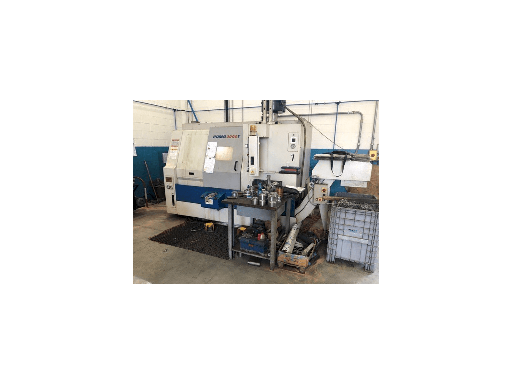 Makine DAEWOO Puma 2000Y - Önden görünüm