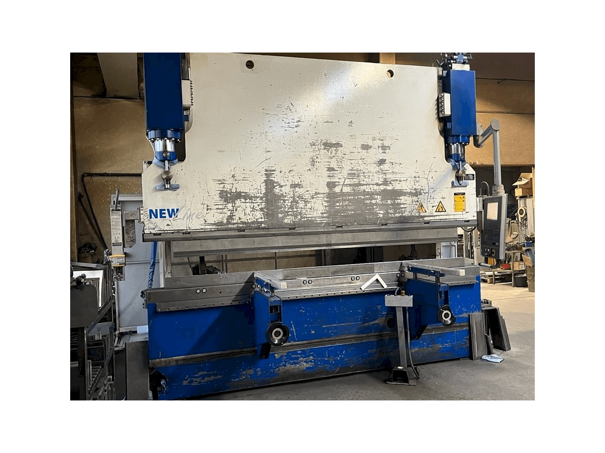 Makine GWF MENGELE HB 175-30/35 - Önden görünüm