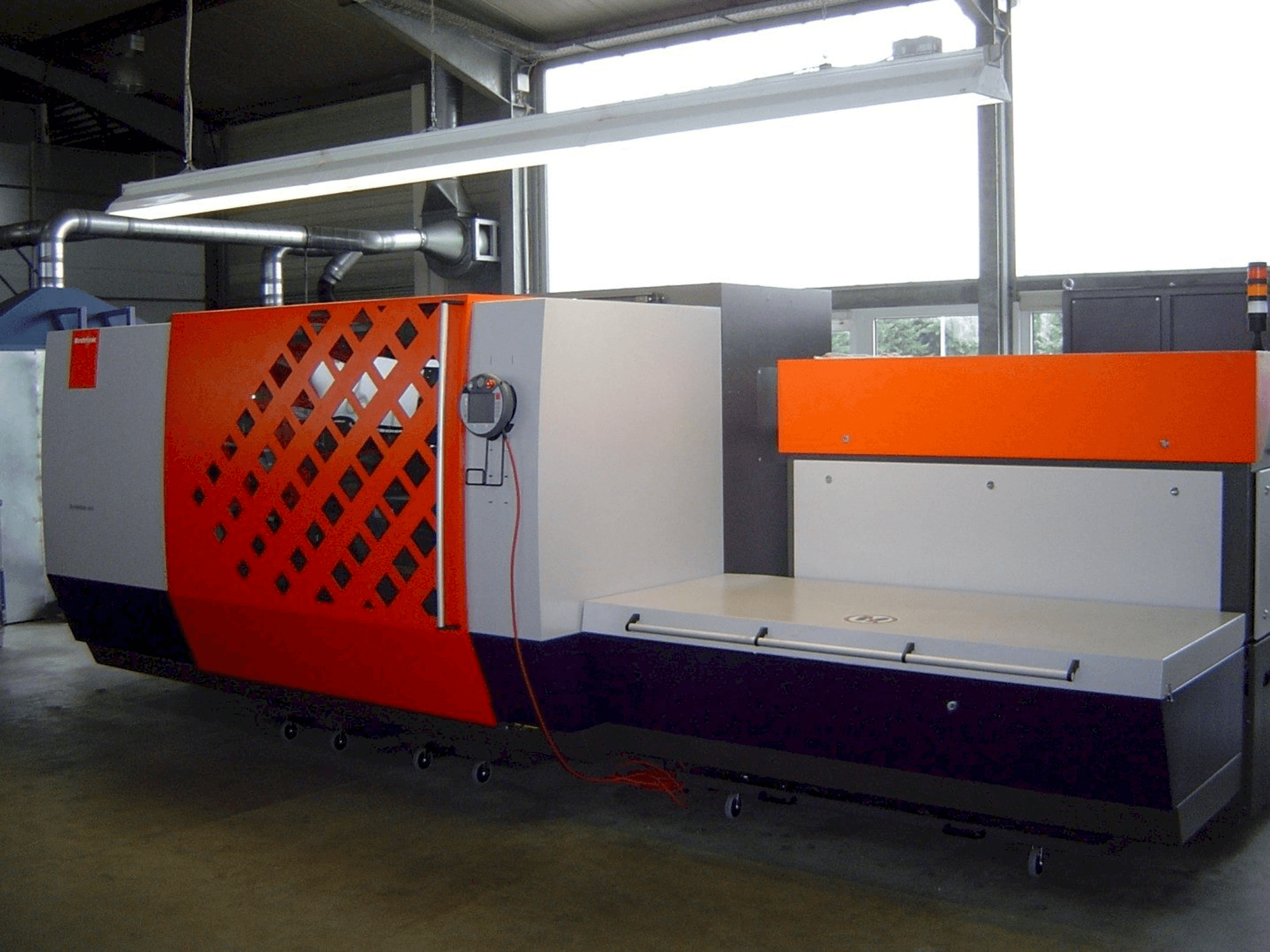 Makine Bystronic ByVention 3015 - Önden görünüm