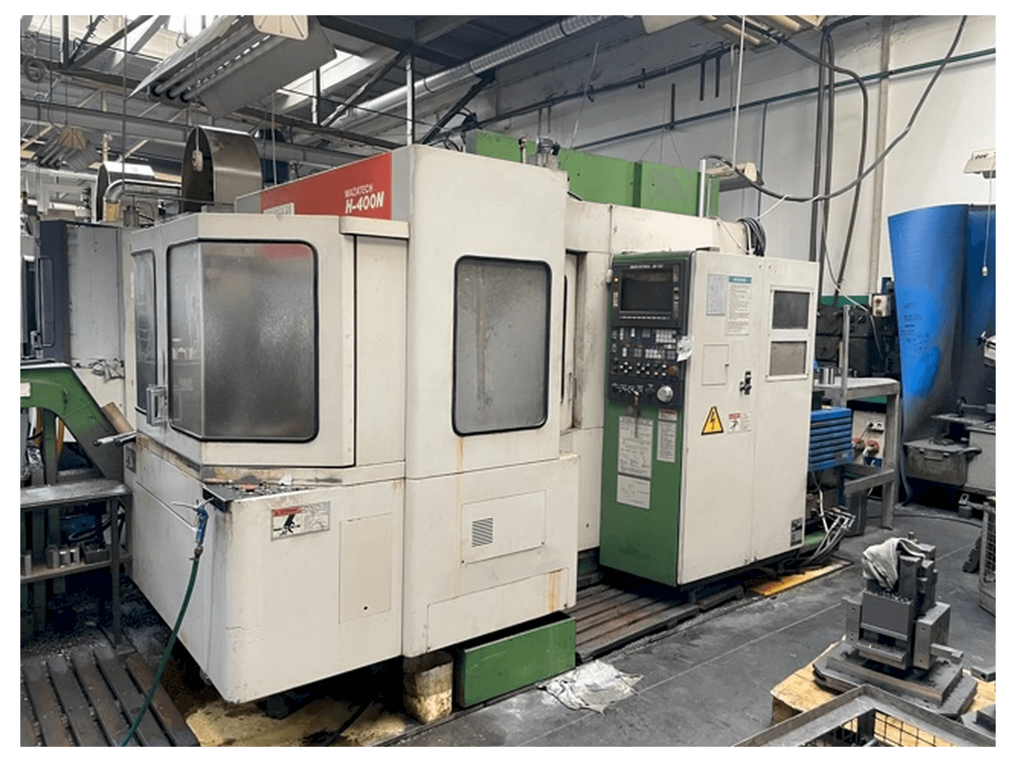 Makine Mazak H-400N - Önden görünüm