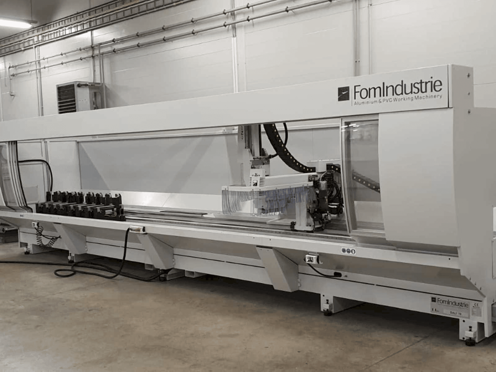 Makine FomIndustrie DALI 70 - Önden görünüm