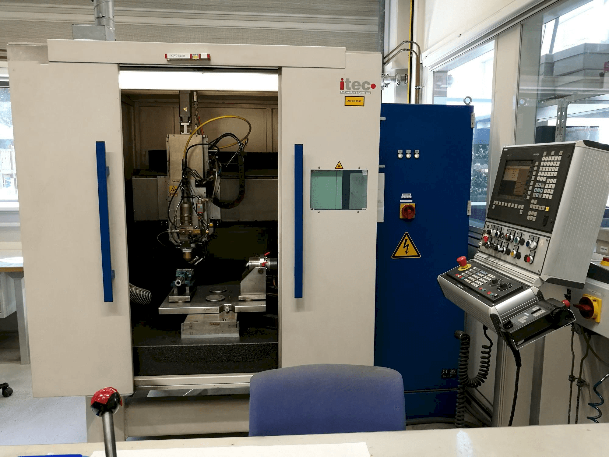 Makine ITEC vmaxS - Önden görünüm