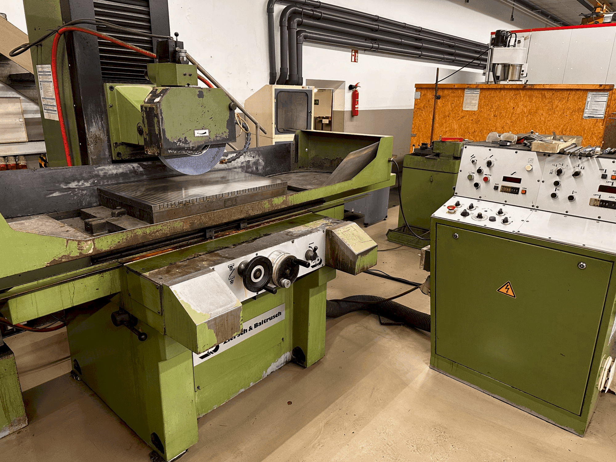 Makine Zirsch & Baltrusch n/a - Önden görünüm