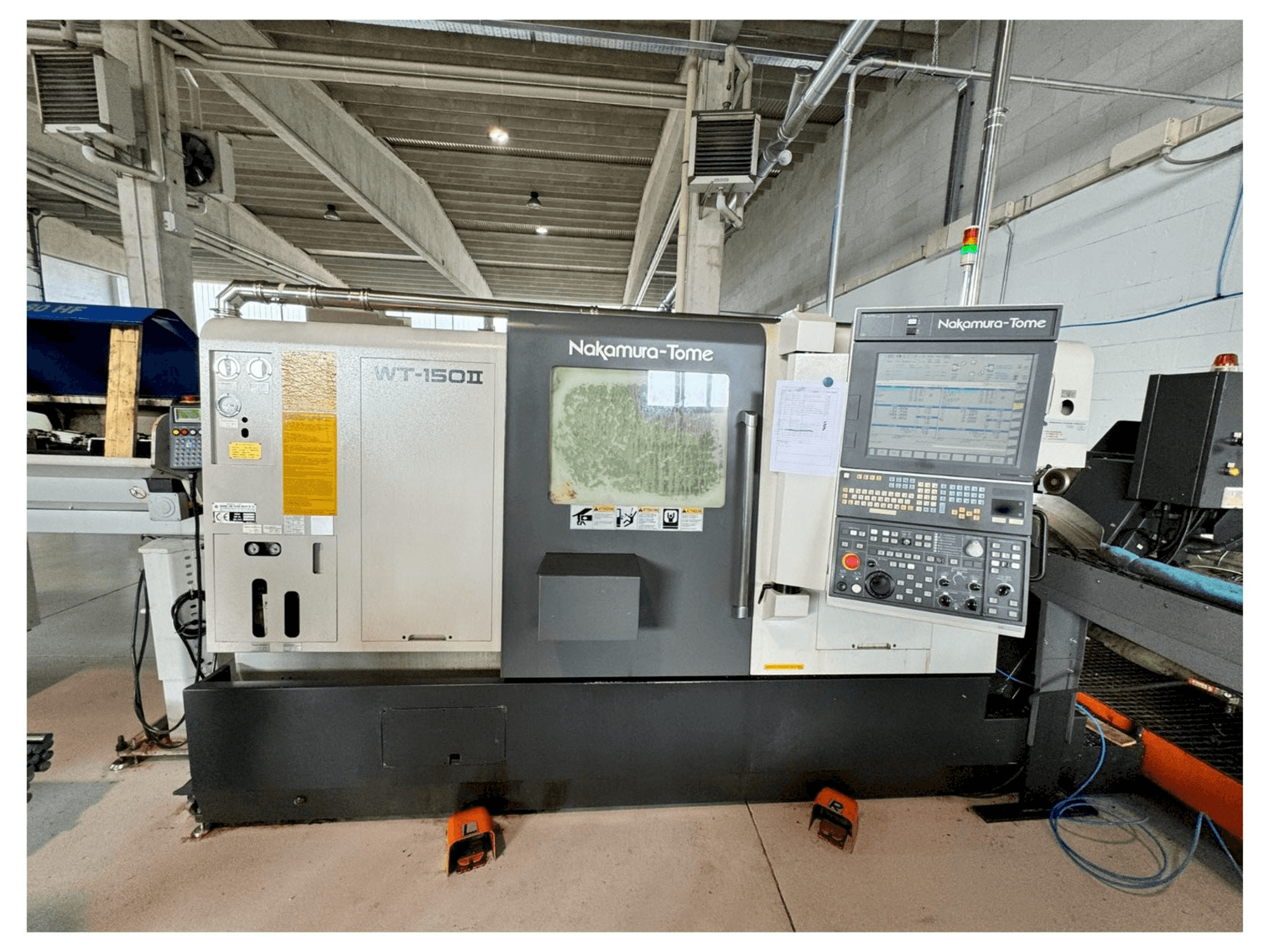 Makine NAKAMURA WT 150 II - Önden görünüm