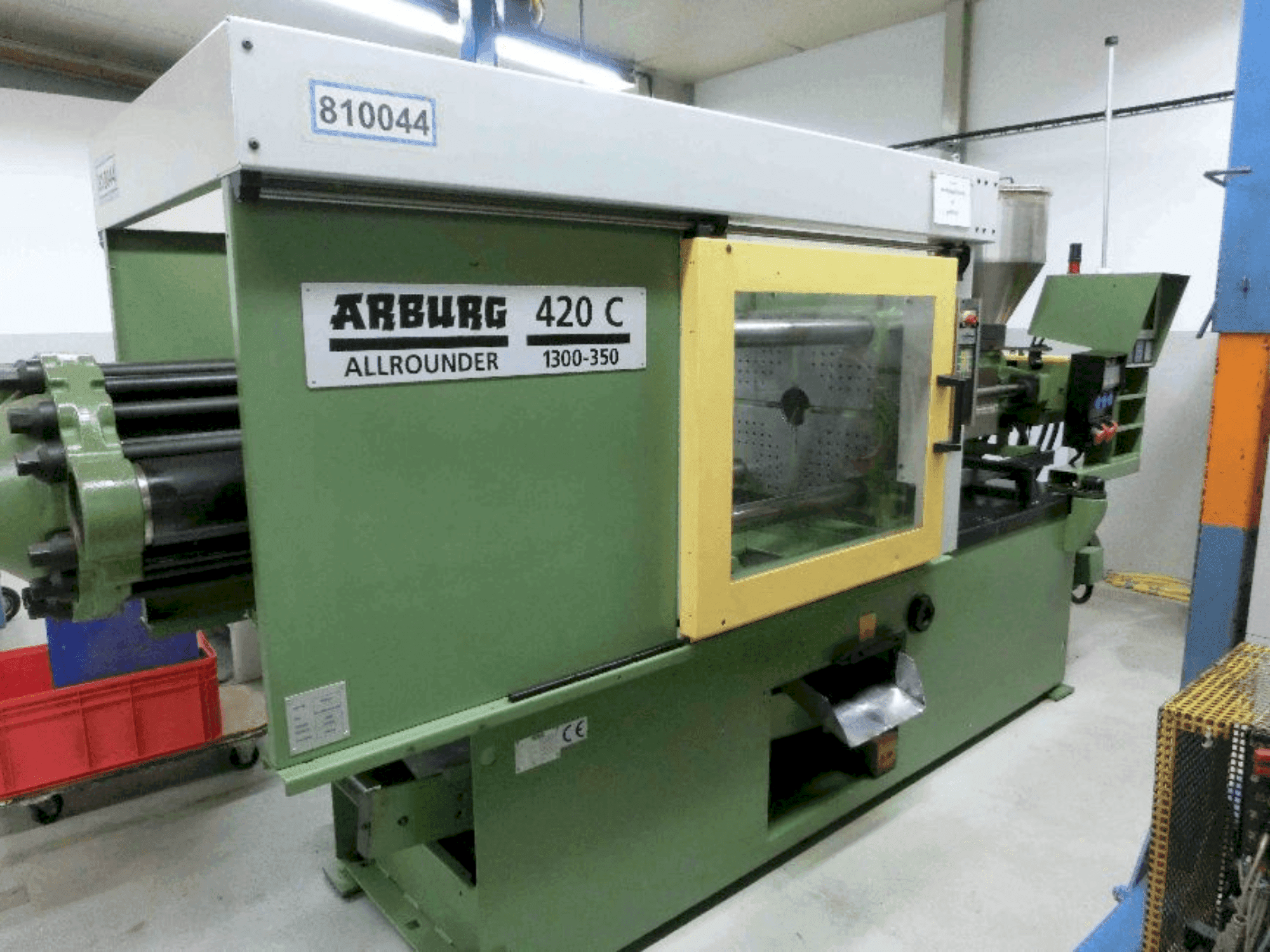 Makine Arburg Allrounder 420C 1300-350 - Önden görünüm