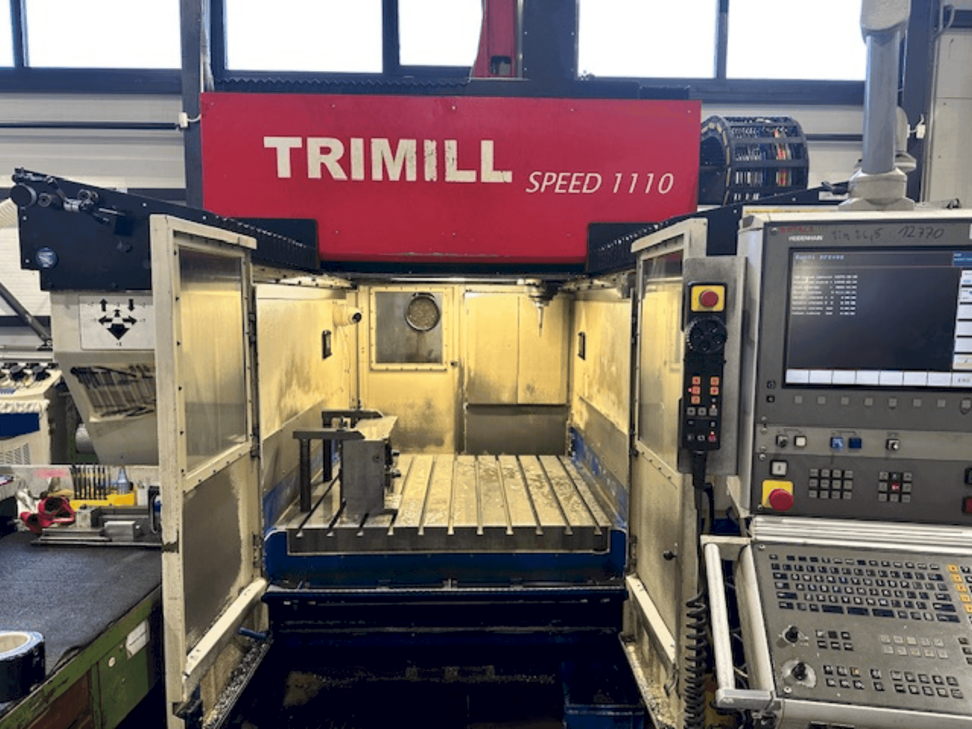 Makine TRIMILL Speed 1110 - Önden görünüm