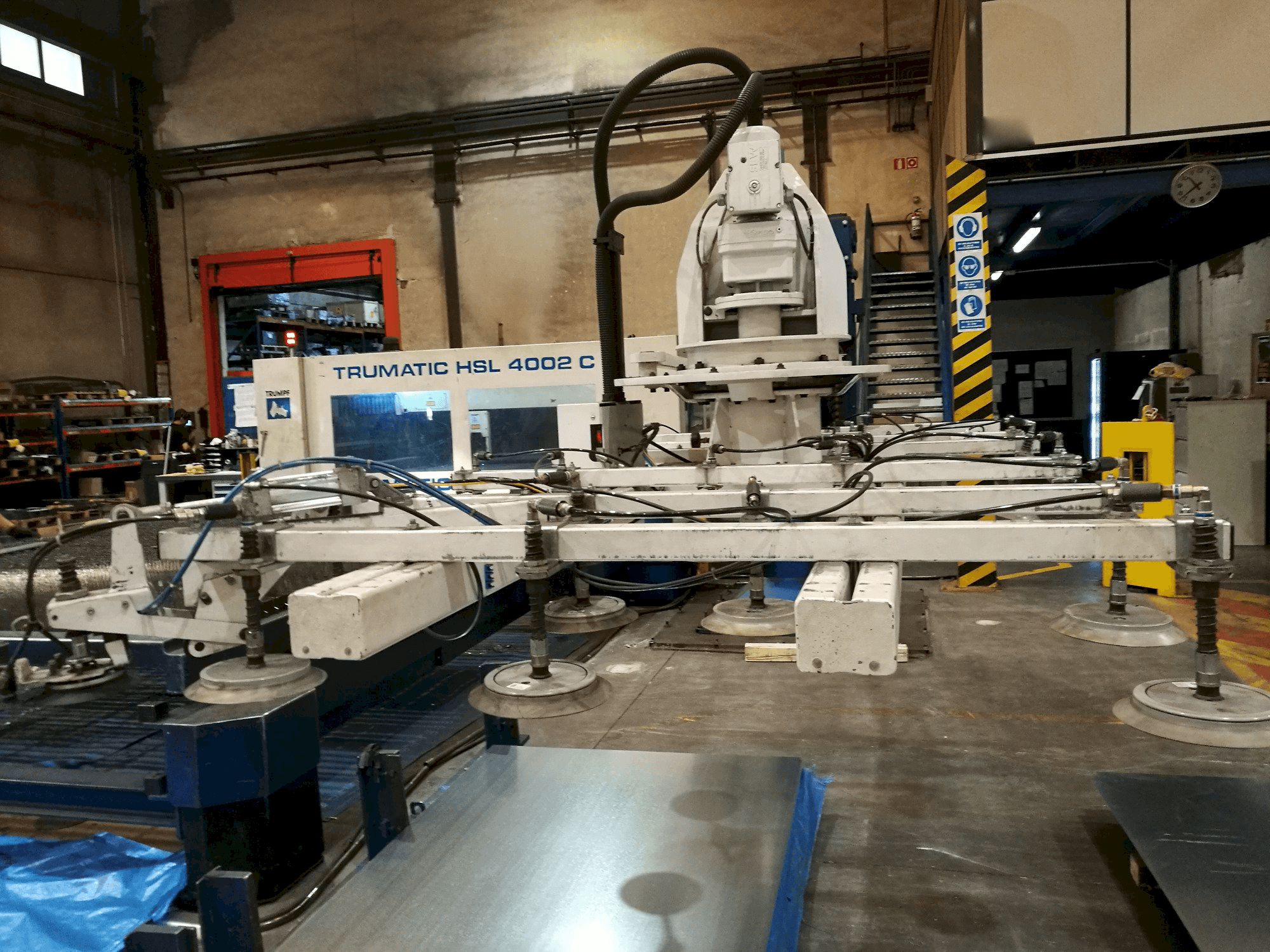 Makine Trumpf TRUMATIC HSL 4002 C - Önden görünüm